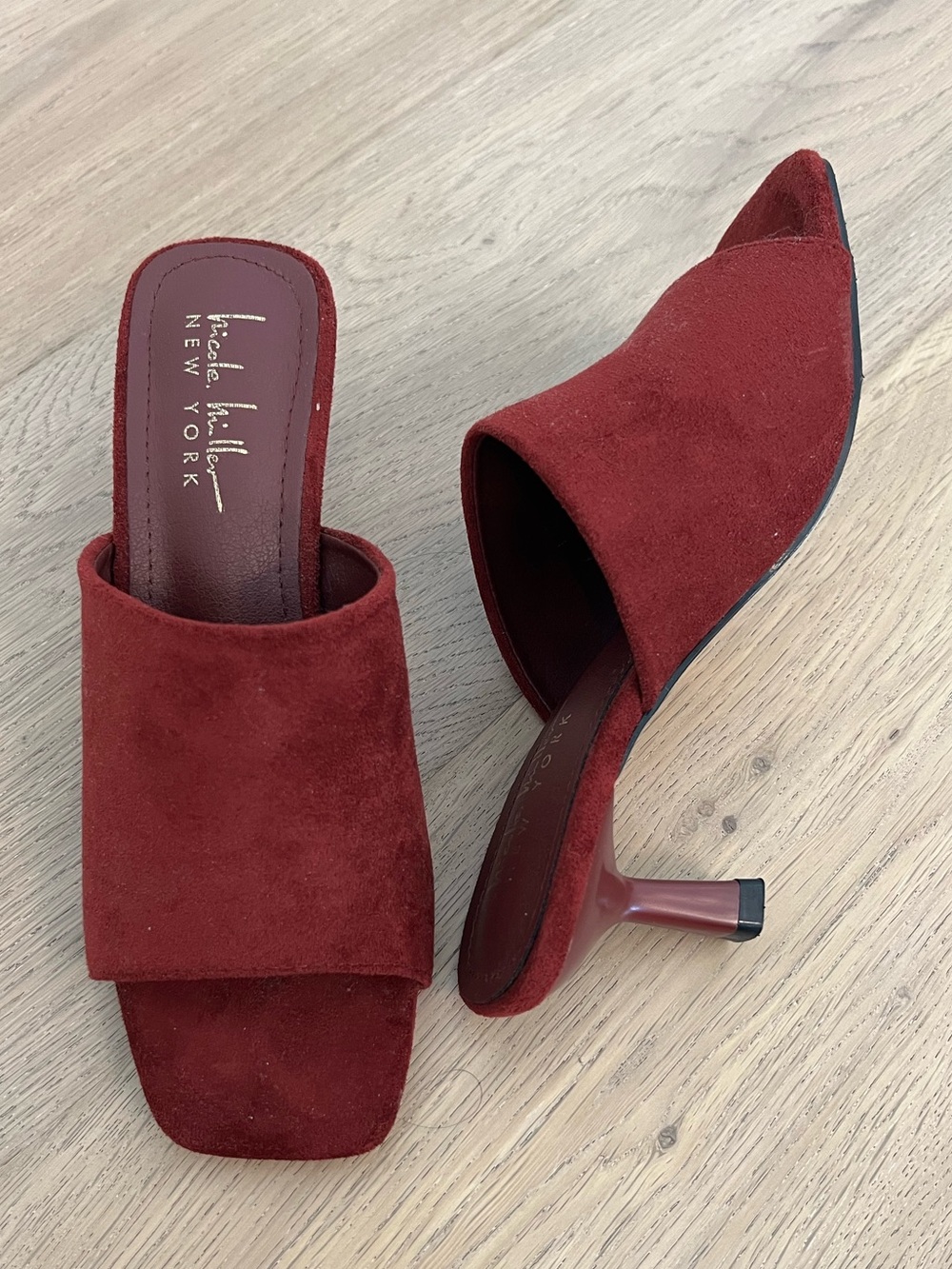 Nicole Miller Burgundy Suede Slide Mules - Picture 2 of 7